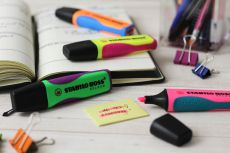 Textmarker - STABILO BOSS SPLASH - 10er Pack - je 2 x grün, orange, pink, 4 x gelb
