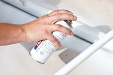 edding 5200 Permanentspray Premium Acryllack verkehrsweiß matt RAL 9016