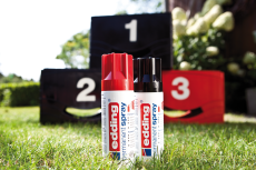 edding 5200 Permanentspray Premium Acryllack tiefschwarz glänzend RAL 9005