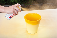 edding 5200 Permanentspray Premium Acryllack sonnengelb matt RAL 1037