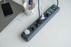 Brennenstuhl 1159540366 Secure-Tec 19.500A Überspannungsschutz-Steckdosenleiste 6-fach anthrazit 2m H05VV-F 3G1,5