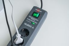 Brennenstuhl 1159540366 Secure-Tec 19.500A Überspannungsschutz-Steckdosenleiste 6-fach anthrazit 2m H05VV-F 3G1,5