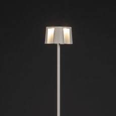 LED USB-Stehleuchte Nice in Weiß 2,5W 140lm IP54