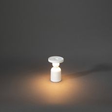 LED USB-Tischleuchte Nantes in Weiß 2,5W 120lm IP54