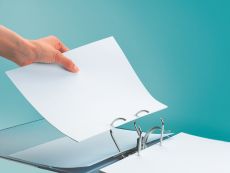Leitz Qualitäts-Ordner, mit Schlitzen, A4, breit, braun